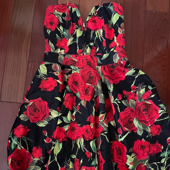 Luxxel Rose Print Mini Dress - Picture 1 of 4